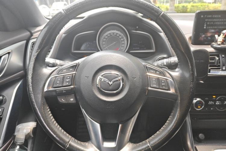 Used Mazda CX-4 2016 2.5L Automatic 4x4 Sky Blue Passion Edition Steering Wheel