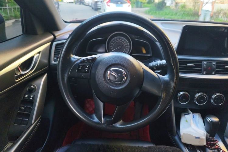 Used Mazda CX-4 2016 2.0L Automatic 2WD Blue Sky Dynamic Edition Steering Wheel