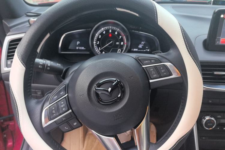 Used Mazda CX-4 2016 2.5L Automatic 4x4 Bluetide Fearless Edition Steering Wheel