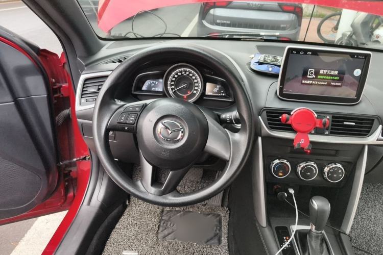 Used Mazda CX-4 2016 2.0L Automatic 2WD Blue Sky Dynamic Edition Steering Wheel