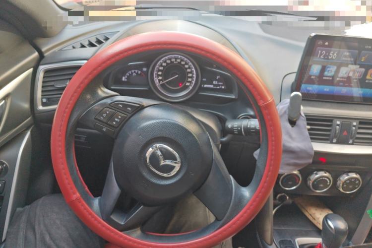 Used Mazda CX-4 2016 2.0L Automatic 2WD Blue Sky Dynamic Edition Steering Wheel