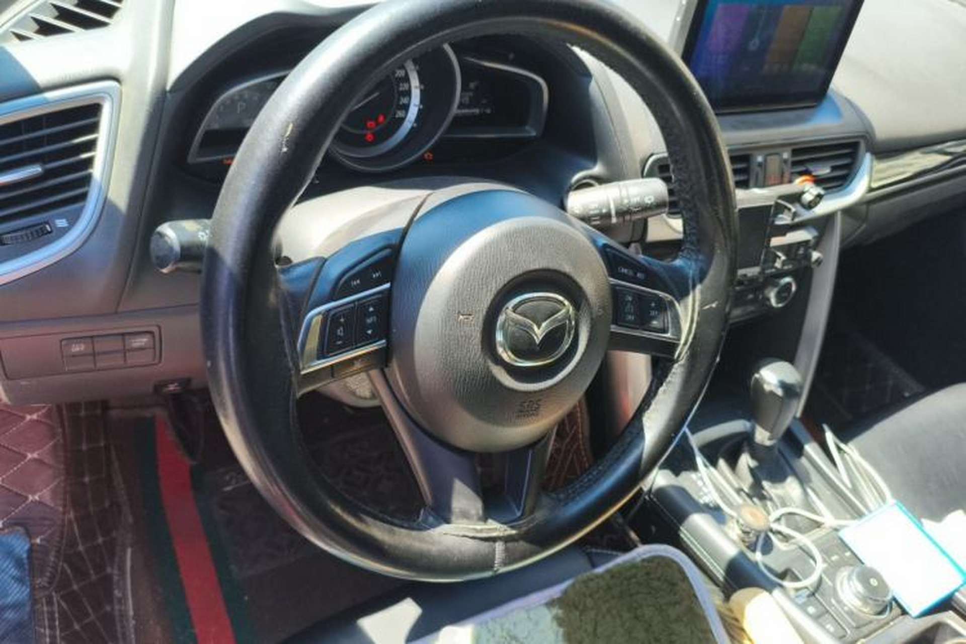 Used Mazda CX-4 2016 2.0L Automatic 2WD Blue Sky Luxury Edition Steering Wheel