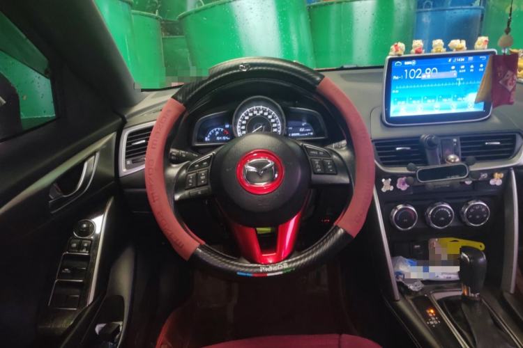 Used Mazda CX-4 2016 2.0L Automatic 2WD Blue Sky Dynamic Edition Steering Wheel