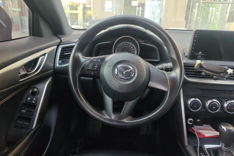 Used Mazda CX-4 2016 2.0L Automatic 2WD Blue Sky Dynamic Edition Steering Wheel