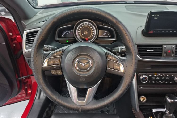 Used Mazda CX-4 2016 2.5L Automatic 4x4 Sky Blue Passion Edition Steering Wheel