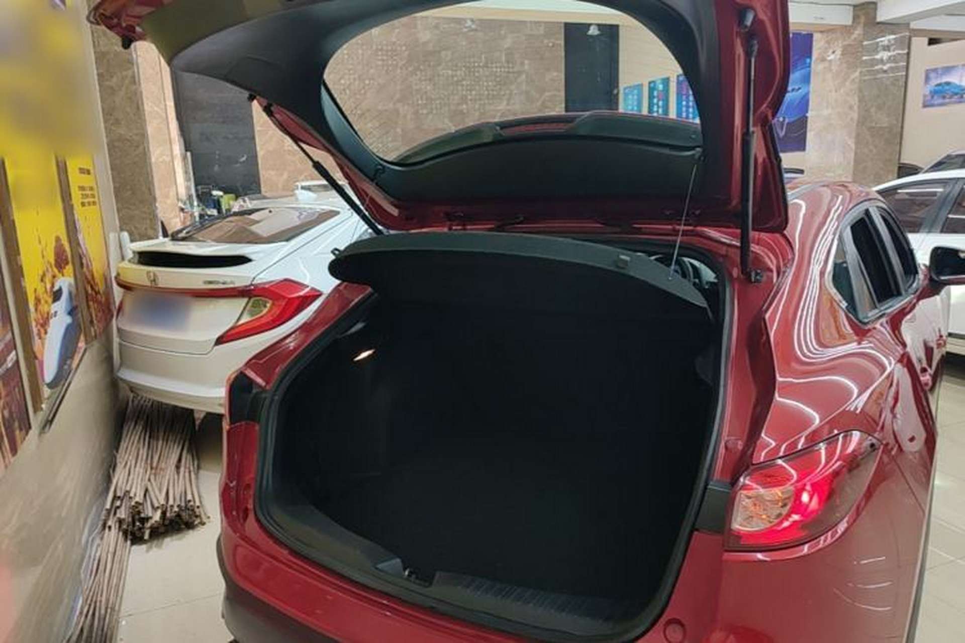 Used Mazda CX-4 2016 2.0L Automatic 2WD Blue Sky Dynamic Edition Trunk