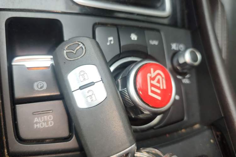 Used Mazda CX-4 2016 2.0L Automatic 2WD Blue Sky Luxury Edition Vehicle Key