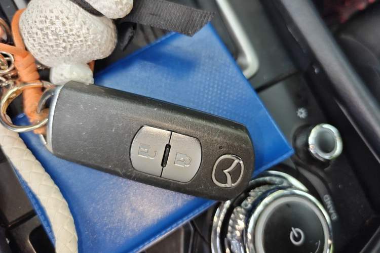 Used Mazda CX-4 2016 2.0L Automatic 2WD Blue Sky Dynamic Edition Vehicle Key