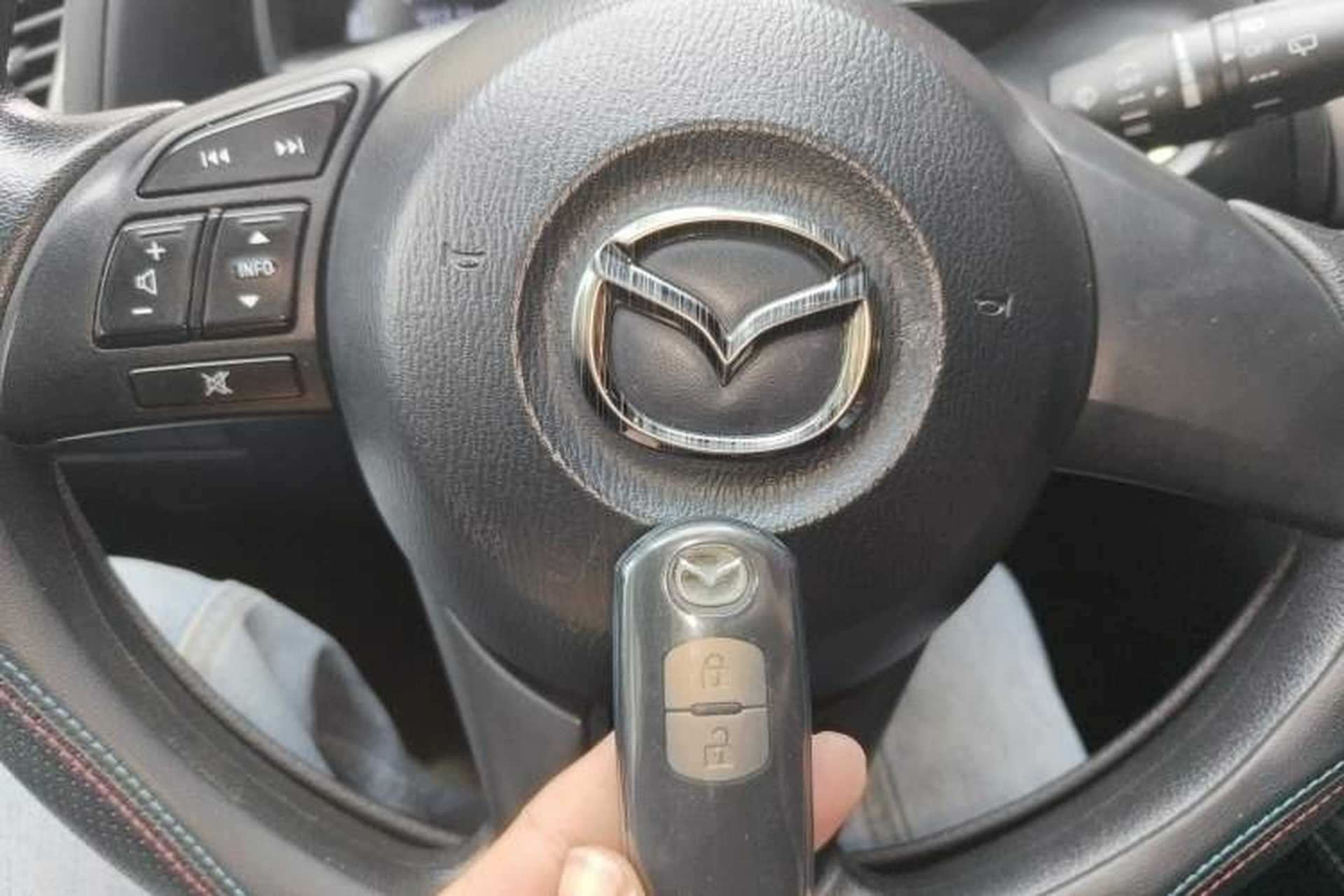 Used Mazda CX-4 2016 2.0L Automatic Two-Wheel Drive Blue Sky Exploration Edition Vehicle Key