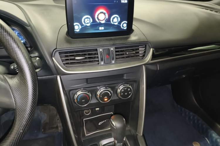 Used Mazda CX-4 2016 2.0L Automatic 2WD Blue Sky Dynamic Edition Audio And AC Panel