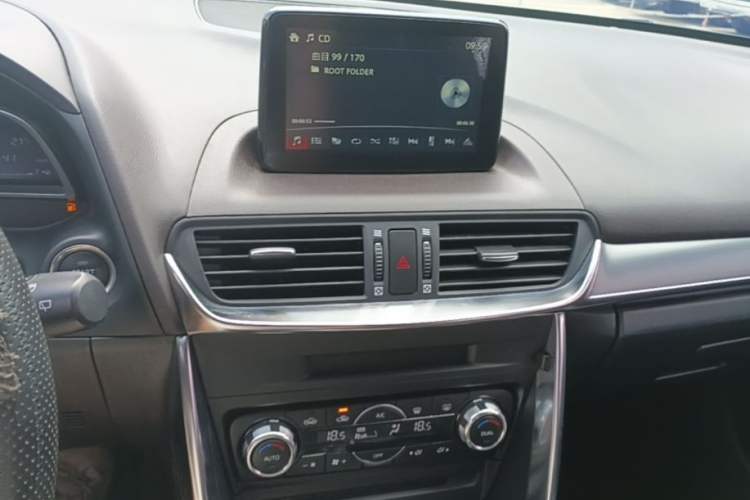 Used Mazda CX-4 2016 2.0L Automatic 2WD Blue Sky Luxury Edition Audio And AC Panel