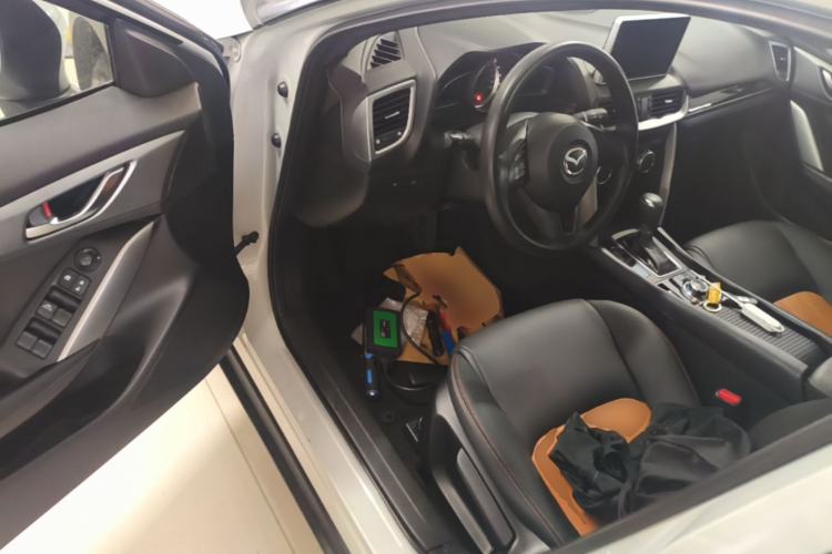 Used Mazda CX-4 2016 2.0L Automatic 2WD Blue Sky Dynamic Edition Driver Seat