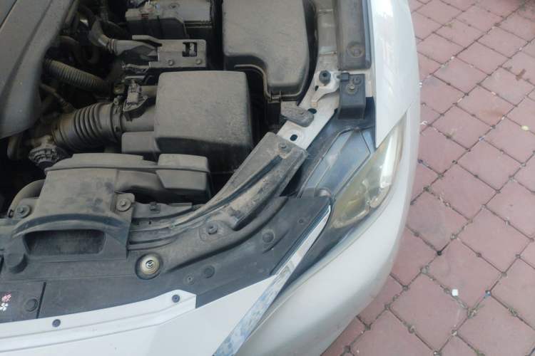 Used Mazda CX-4 2016 2.0L Automatic 2WD Blue Sky Dynamic Edition Engine Bay Left