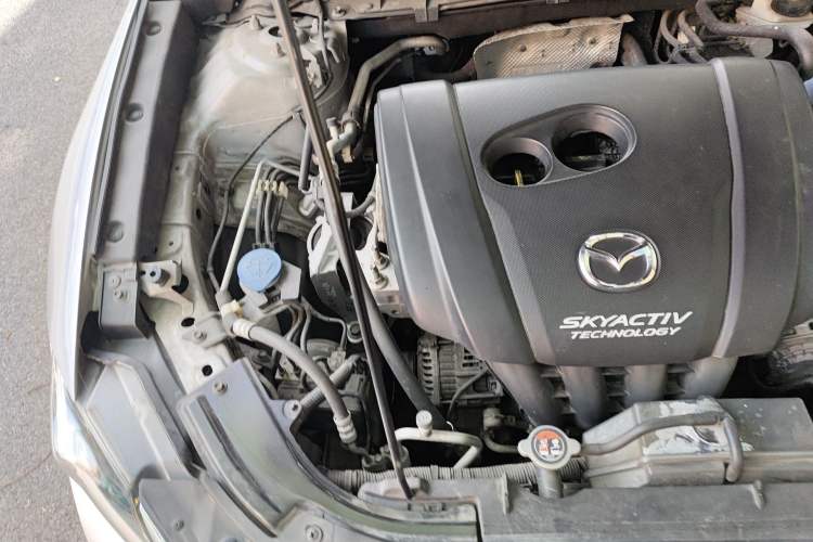 Used Mazda CX-4 2016 2.0L Automatic 2WD Blue Sky Dynamic Leather Edition Engine Bay Right