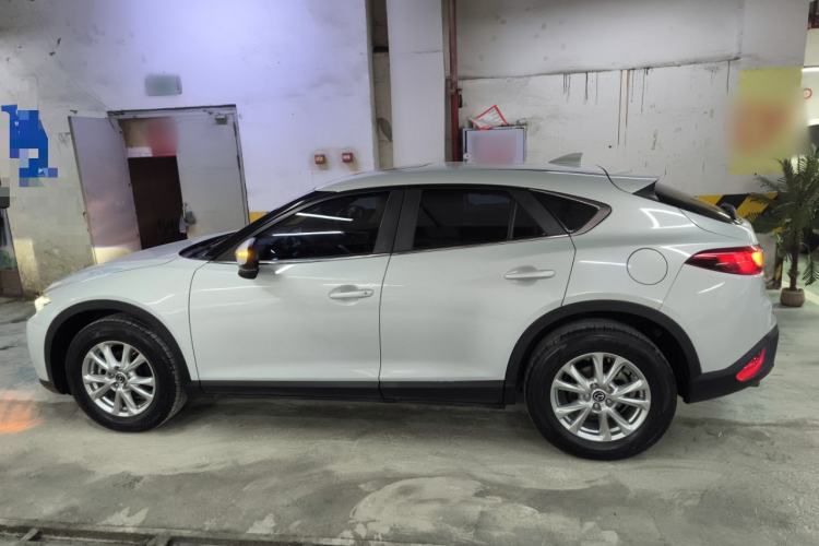 Used Mazda CX-4 2016 2.0L Automatic 2WD Blue Sky Dynamic Edition Exterior 1