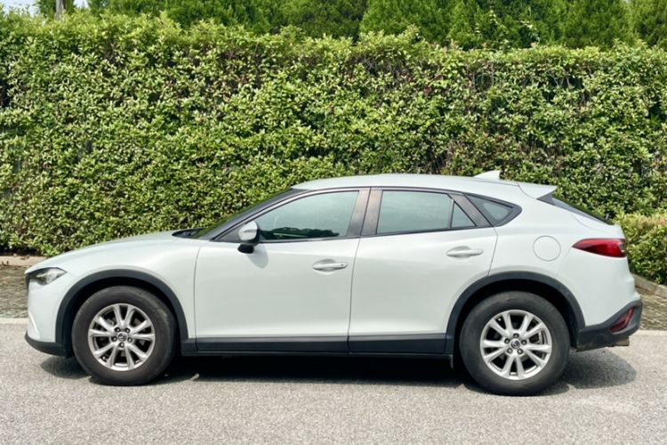 Used Mazda CX-4 2016 2.0L Automatic 2WD Blue Sky Luxury Edition Exterior 4