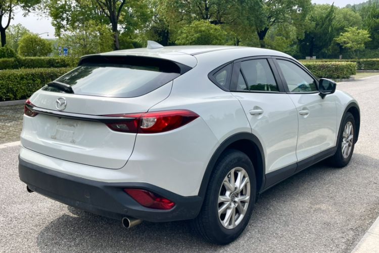 Used Mazda CX-4 2016 2.0L Automatic 2WD Blue Sky Luxury Edition Exterior 5