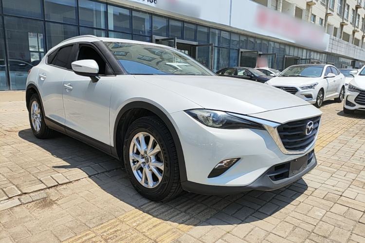 Used Mazda CX-4 2016 2.0L Automatic 2WD Blue Sky Dynamic Edition Front Right 45 Deg