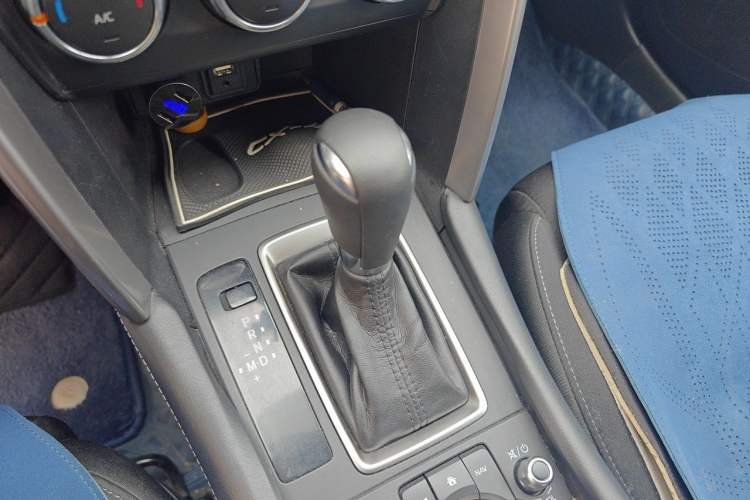 Used Mazda CX-4 2016 2.0L Automatic 2WD Blue Sky Dynamic Edition Gear Lever