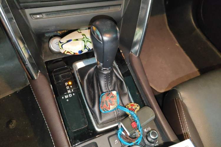 Used Mazda CX-4 2016 2.0L Automatic 2WD Blue Sky Luxury Edition Gear Lever