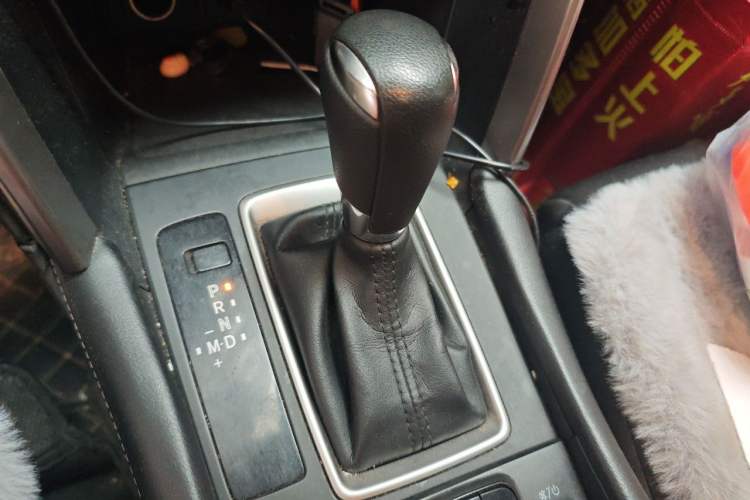 Used Mazda CX-4 2016 2.0L Automatic 2WD Blue Sky Dynamic Edition Gear Lever