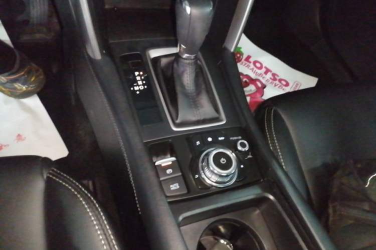 Used Mazda CX-4 2016 2.0L Automatic 2WD Blue Sky Dynamic Leather Edition Gear Lever