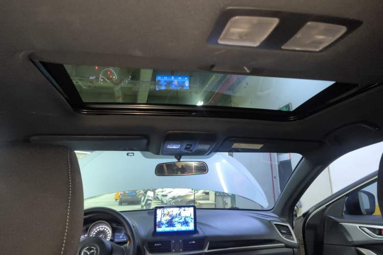 Used Mazda CX-4 2016 2.0L Automatic 2WD Blue Sky Dynamic Edition Headliner
