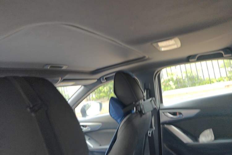 Used Mazda CX-4 2016 2.0L Automatic 2WD Blue Sky Dynamic Edition Headliner