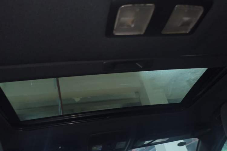Used Mazda CX-4 2016 2.0L Automatic 2WD Blue Sky Dynamic Edition Headliner