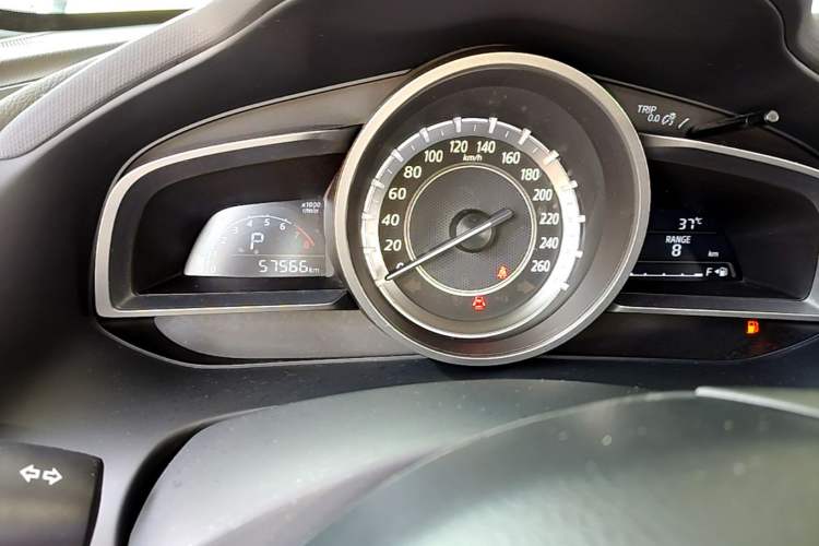 Used Mazda CX-4 2016 2.0L Automatic 2WD Blue Sky Luxury Edition Instrument Cluster