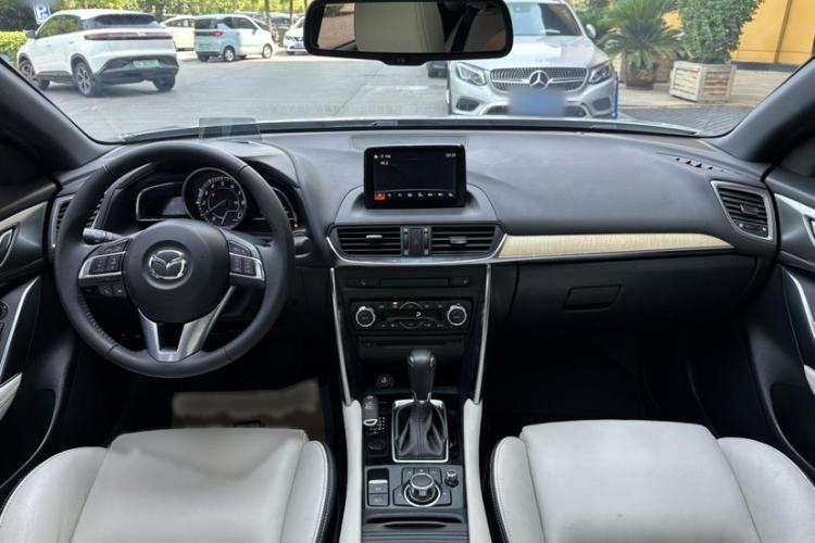 Used Mazda CX-4 2016 2.5L Automatic 4x4 Bluetide Fearless Edition Interior 1