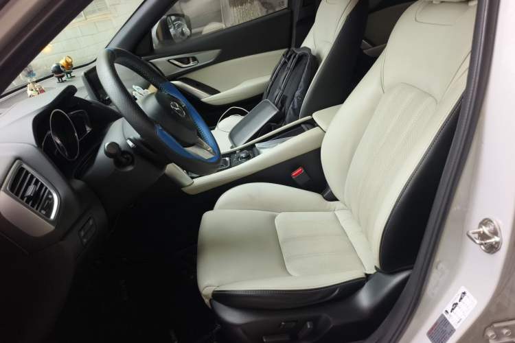 Used Mazda CX-4 2016 2.5L Automatic 4x4 Bluetide Fearless Edition Left Front Seat
