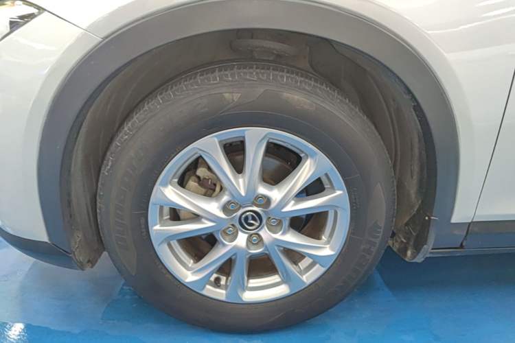 Used Mazda CX-4 2016 2.0L Automatic 2WD Blue Sky Luxury Edition Left Front Wheel Hub