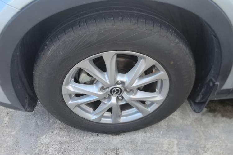 Used Mazda CX-4 2016 2.0L Automatic 2WD Blue Sky Luxury Edition Left Front Wheel Hub