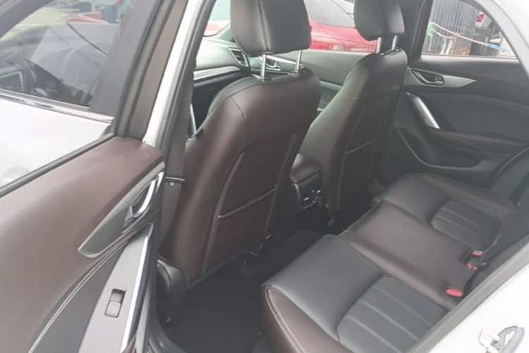 Used Mazda CX-4 2016 2.0L Automatic 2WD Blue Sky Luxury Edition Left Rear Seat