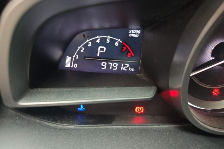 Used Mazda CX-4 2016 2.0L Automatic 2WD Blue Sky Dynamic Edition Odometer Close Up