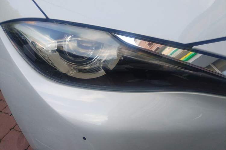 Used Mazda CX-4 2016 2.0L Automatic 2WD Blue Sky Dynamic Edition Right Front Headlight