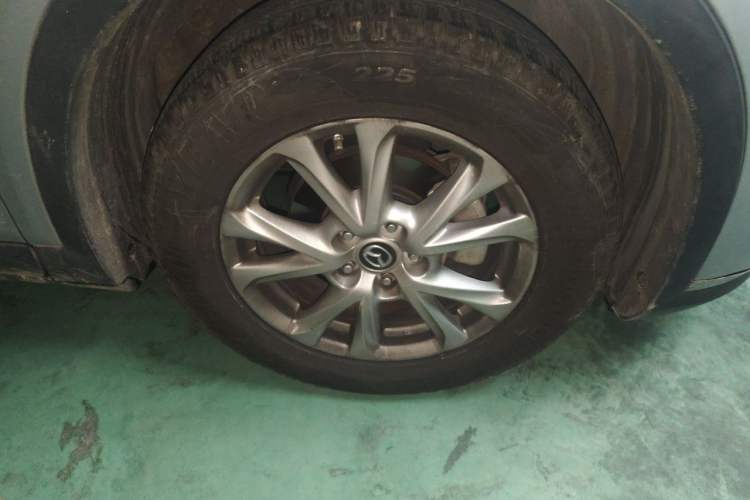 Used Mazda CX-4 2016 2.0L Automatic 2WD Blue Sky Luxury Edition Right Front Wheel Hub
