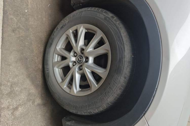 Used Mazda CX-4 2016 2.0L Automatic 2WD Blue Sky Dynamic Edition Right Front Wheel Hub
