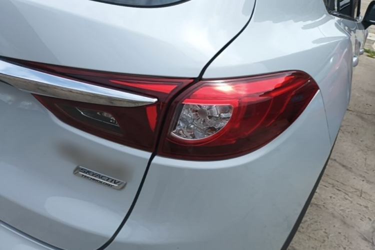 Used Mazda CX-4 2016 2.0L Automatic 2WD Blue Sky Luxury Edition Right Rear Taillight