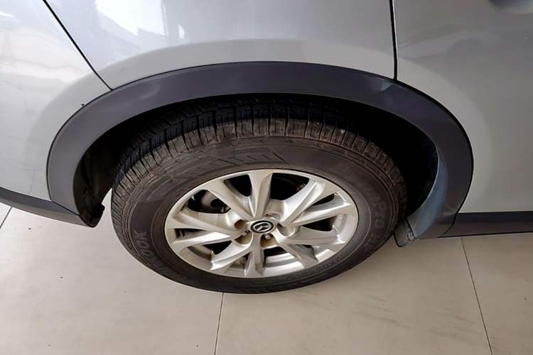 Used Mazda CX-4 2016 2.0L Automatic 2WD Blue Sky Luxury Edition Right Rear Wheel Hub