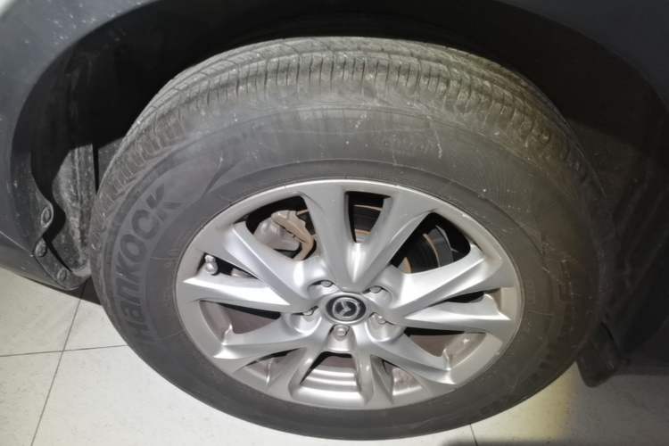 Used Mazda CX-4 2016 2.0L Automatic 2WD Blue Sky Luxury Edition Right Rear Wheel Hub
