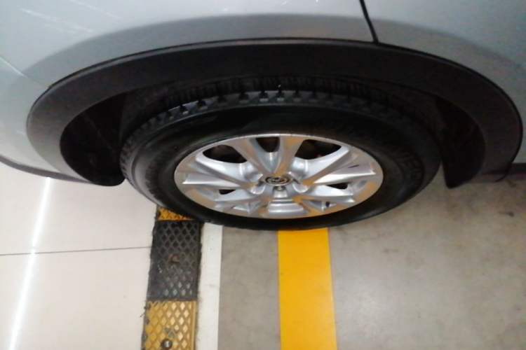 Used Mazda CX-4 2016 2.0L Automatic 2WD Blue Sky Dynamic Leather Edition Right Rear Wheel Hub