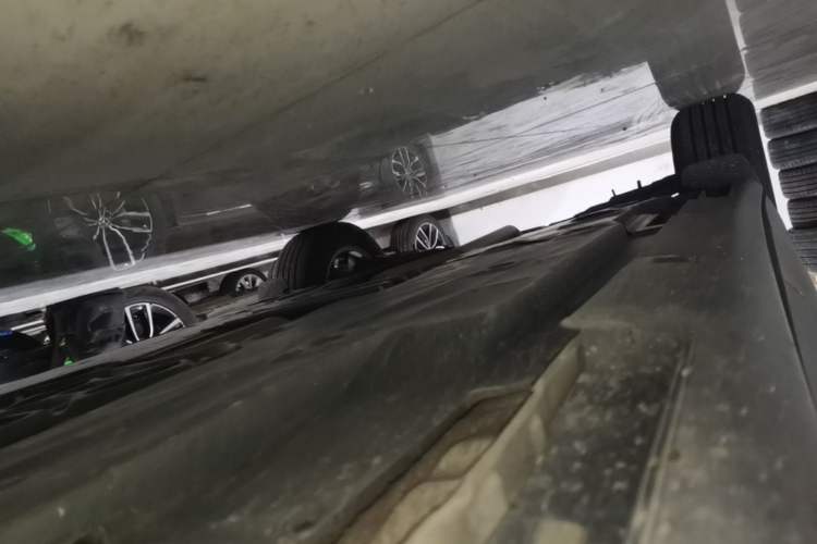 Used Mazda CX-4 2016 2.0L Automatic 2WD Blue Sky Luxury Edition Right Side Sill