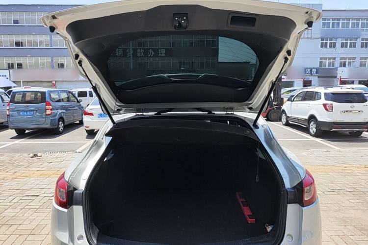 Used Mazda CX-4 2016 2.0L Automatic 2WD Blue Sky Dynamic Edition Trunk