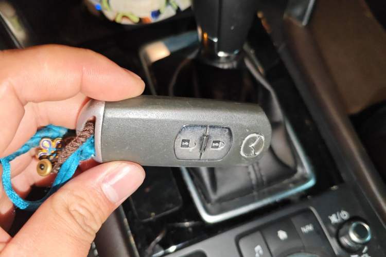 Used Mazda CX-4 2016 2.0L Automatic 2WD Blue Sky Luxury Edition Vehicle Key