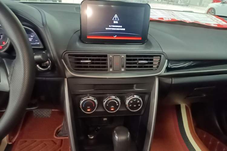 Used Mazda CX-4 2016 2.0L Automatic 2WD Blue Sky Dynamic Edition Audio And AC Panel