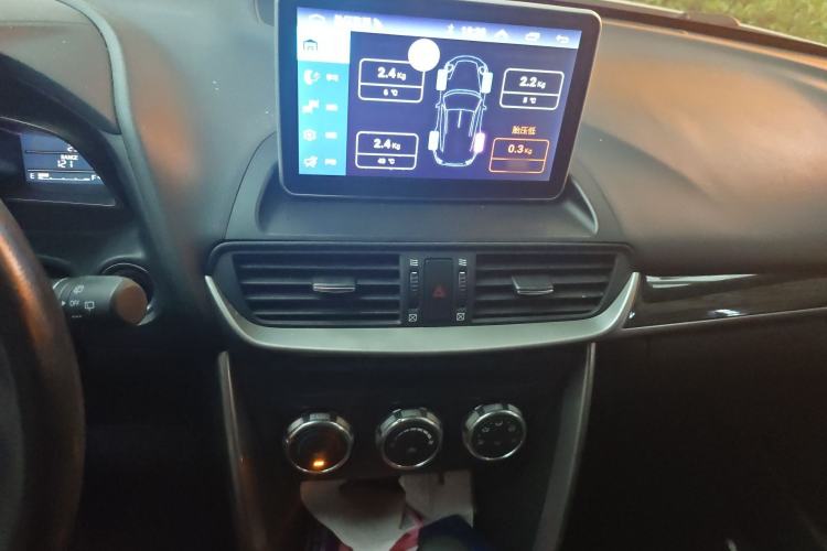Used Mazda CX-4 2016 2.0L Automatic 2WD Blue Sky Dynamic Edition Audio And AC Panel