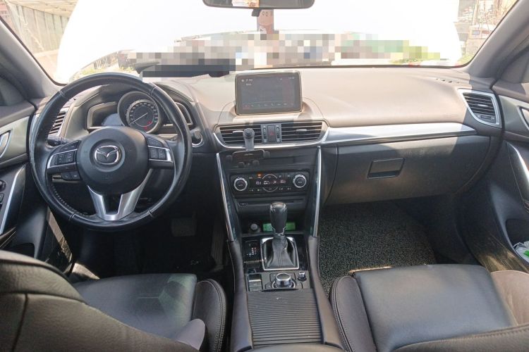 Used Mazda CX-4 2016 2.0L Automatic 2WD Blue Sky Luxury Edition Center Console