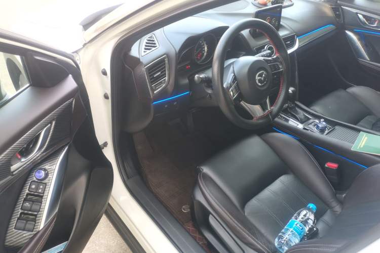 Used Mazda CX-4 2016 2.0L Automatic 2WD Blue Sky Luxury Edition Driver Seat